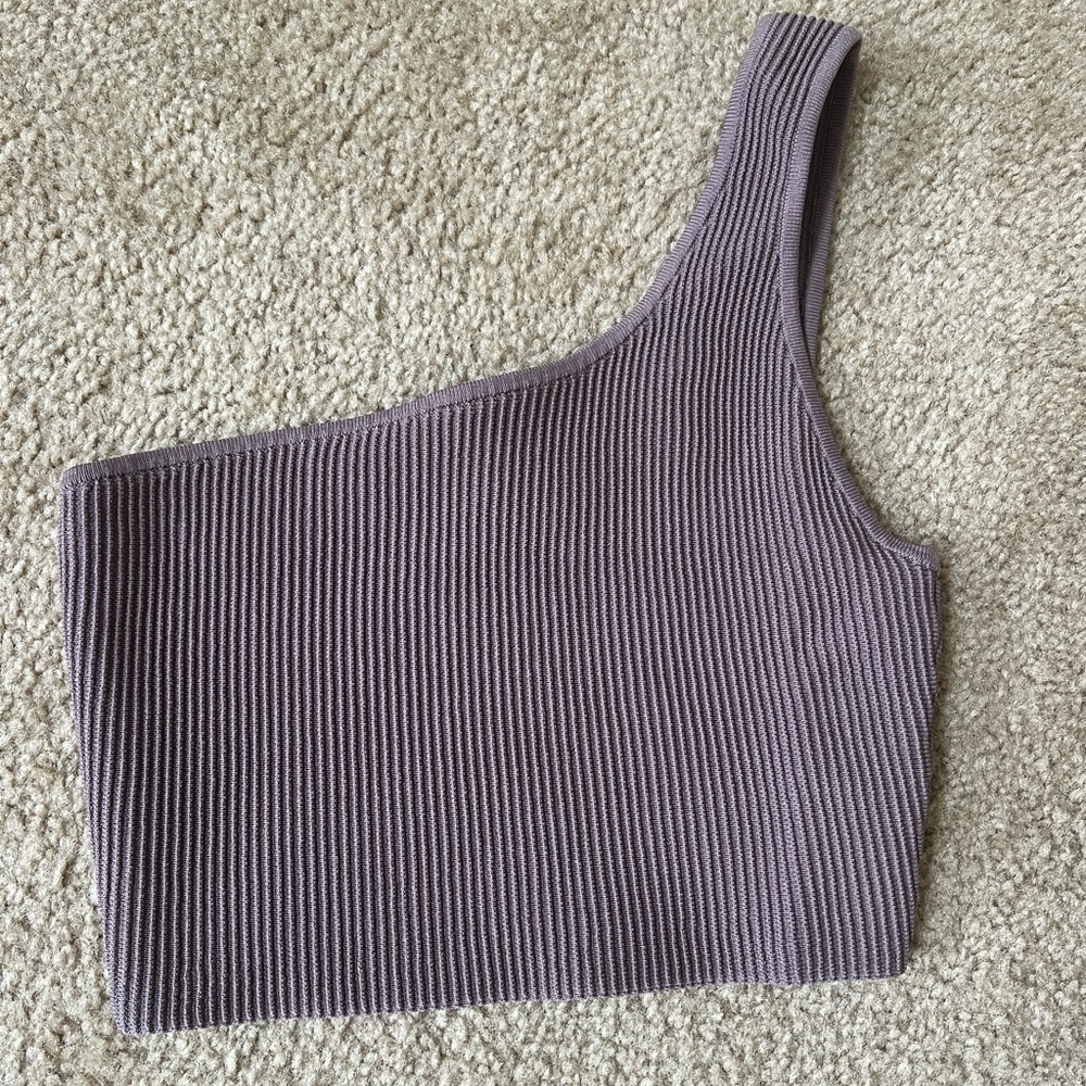 Aritzia Babaton Sculpt Knit One-Shoulder Cropped Tank - Medium